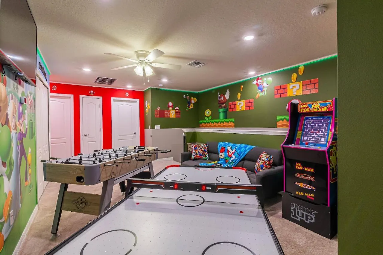 Home W Pool Game Room In Resort W Clubhouse Davenport